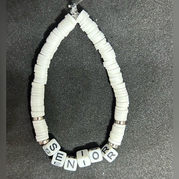 Senior (High School) Heishi Bracelet - Picture 5 of 8